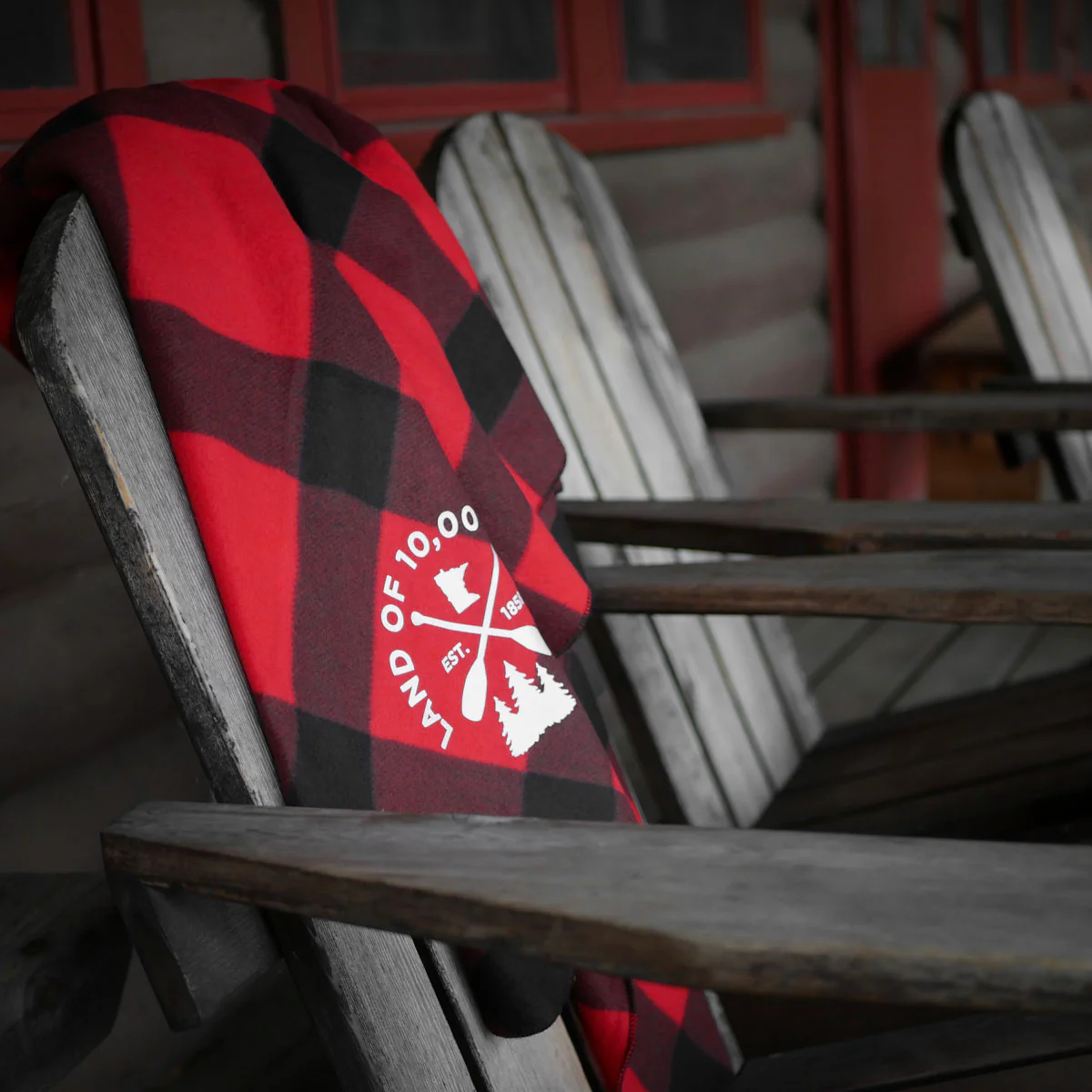 10K Lakes Blanket - Image 3